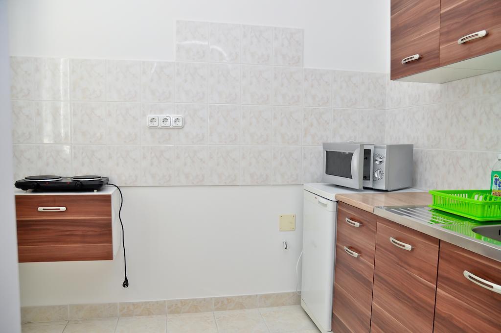 Csaladi Elmeny Apartman Es Vendeghaz Apartment ไฮจ์ดุสโซบอสโล ห้อง รูปภาพ